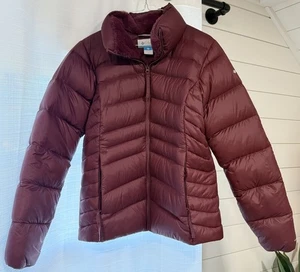 Columbia Down Puffer Jacket Womens M Red/Maroon Full Zip Quilted SHIPS FREE! - Picture 1 of 5