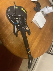 Guitar Hero Kramer Striker Red Octane Wireless for PS2 Black, No Dongle Pick Up - Picture 1 of 1