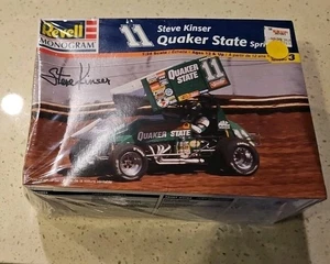 Revell Monogram 1:24 85-2517 Steve Kinser Quaker State Sprint Car "New" RARE - Picture 1 of 4