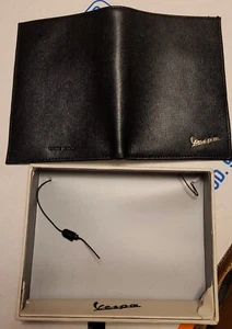 Billetera Vespa de cuero genuino negra - Imagen 1 de 3