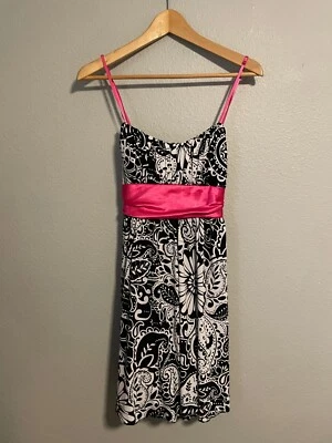Vestido Ruby Rox Juniors Grande Negro Floral Babydoll Fiesta Dulce 16 HOCO Y2K LEER Foto 1 de 4