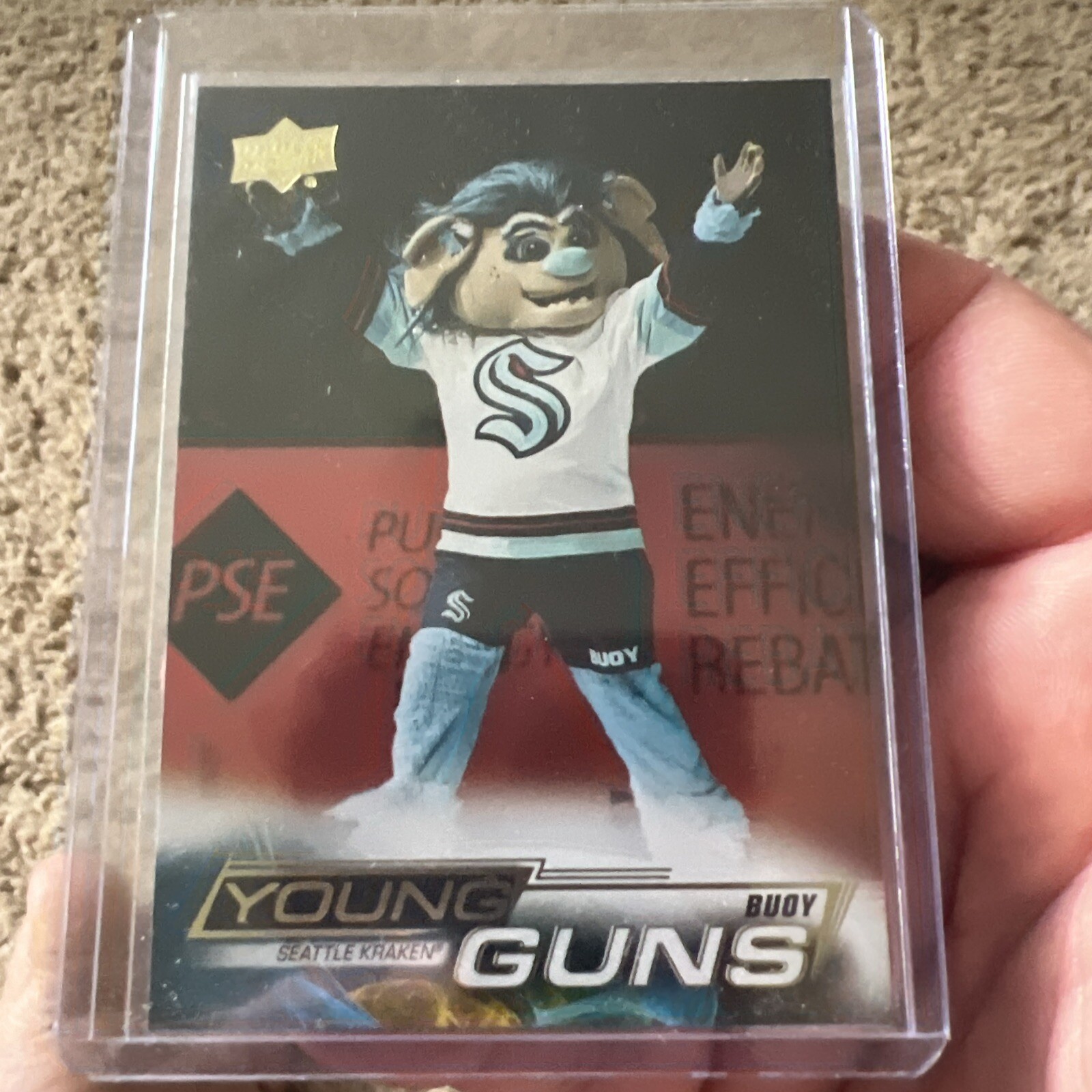 2022-23 Upper Deck Series 2 Young Guns Silver Foil Buoy #499 Rookie RC