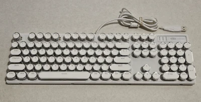 Magegee Model MK-Storm Full Size Illuminated Typewriter Style Keyboard USB Wired - Image 1 of 4