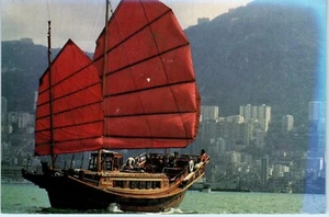 Hong Kong Harbor, Sea and Mountains,  Chinese Junk, Hong Kong Postcard - Picture 1 of 2