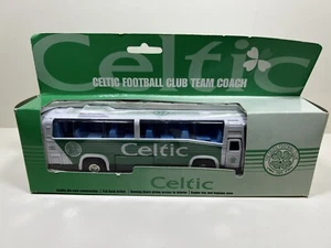 Celtic Club Team Coach - Raro e interrotto nuovo con scatola - Foto 1 di 6