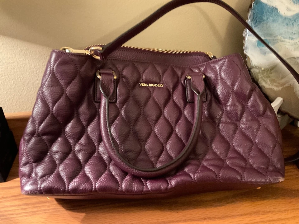 BOLSO DE CUERO MORADO Vera Bradley Acolchado Emma Bolso Cartera Interior BOLSO DE MANO FLORAL Foto 1 de 3