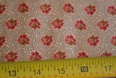By 1/2 Yd Red & Olive Calico on Tan Cotton/Moda/Love Letter/Laundry Basket,M8801 Foto 1 de 4