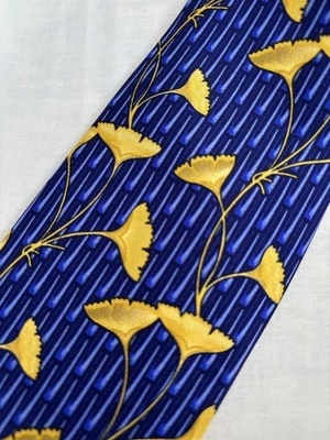Corbata FOX & CHAVE NUEVA CON ETIQUETAS Azul Real con Hojas de Ginko Doradas 100% Seda Reino Unido Foto 1 de 4