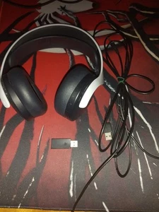 Sony Pulse 3D Wireless Gaming Headset for PS5 - White/Black - Picture 1 of 5