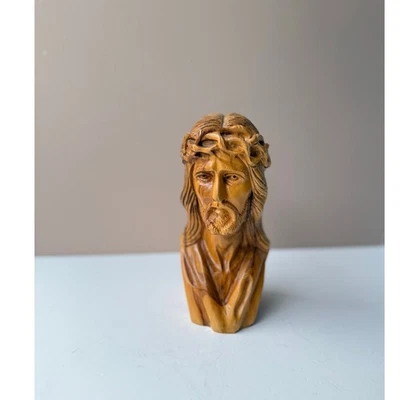 Estatuilla escultura religiosa cristiana busto de Jesús de madera de olivo tallada a mano de colección Foto 1 de 4