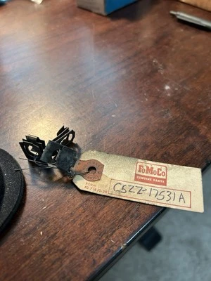Clip limpiaparabrisas Ford Mustang Fairlane Mercury 1965 1966 1967 Cougar C5zz-17531-A EE. UU. Foto 1 de 3
