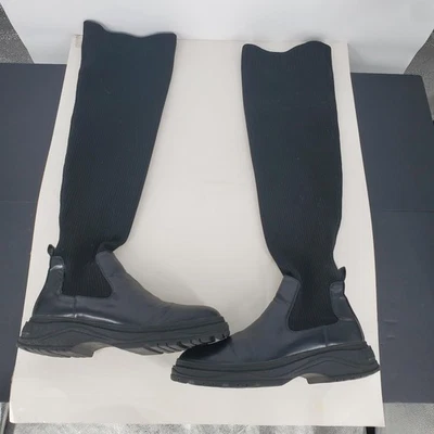 Botas Zara para mujer talla 41 negras sobre la rodilla acanaladas tejidas calcetín suela plataforma Foto 1 de 4