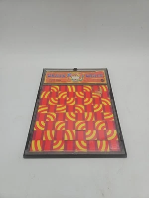 1969 Vintage Mattel Brain Drain Mangle Quadrangle Psicodélico Puzzle Teaser Game - Imagem 1 de 4