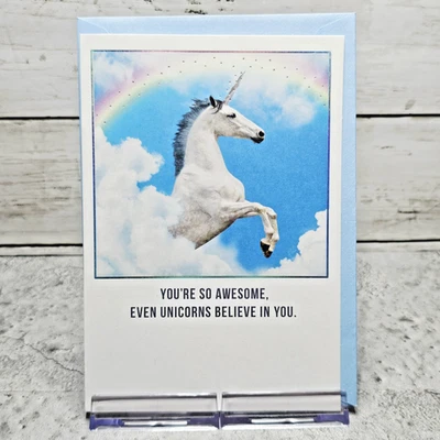 Поздравительная открытка с единорогами Hallmark Encouragement 5x7 потрясающие поздравления - Изображение 1 из 4