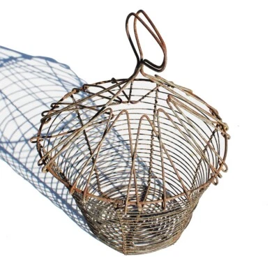 Ancien panier à salade / œuf en fil de fer - Photo 1/3