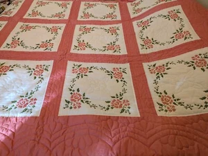 Gorgeous Vintage Handmade Rose Embroidery Block Queen Size Patchwork Quilt - Picture 1 of 15