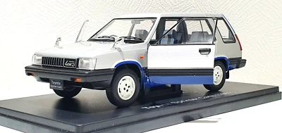1/24 Hachette 1982 TOYOTA SPRINTER CARIB 4WD SILVER/BLUE Japan ltd diecast model - Image 1 of 4