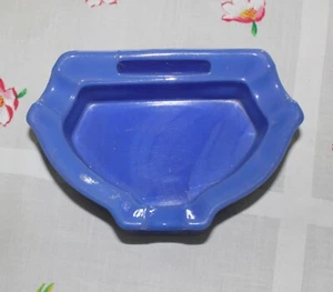 Akro Agate Blue 3 Rest Ashtray with Matchbook Holder - Picture 1 of 9