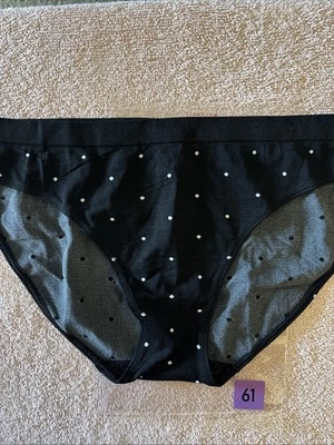 Victoria's Secret Medium Black Polka Dot Stretch Smooth Bikini Panties NWT - Image 1 of 3