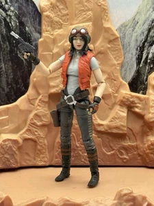 STAR WARS FIGURE - DOCTOR APHRA - 3.75" FIGURE - HASBRO - 2018 - COMPLETE - - Picture 1 of 3