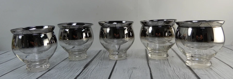 5 Queens Lusterware Shrimp Cocktail Set Dorothy Thorpe Style Silver Mercury Fade - Image 1 of 4