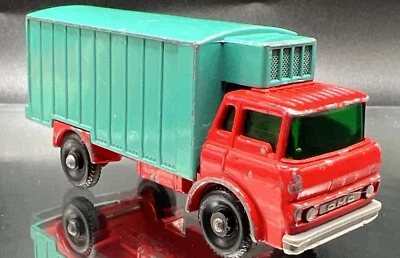 Matchbox Series No 44 (A)G.M.C. Refrigerator Truck Made In England By Lesney - Image 1 of 4