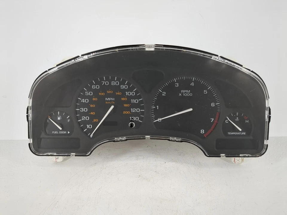 Cuadro de instrumentos velocímetro Saturn L100 2001-2002 medidores 1312357 XDWHP Foto 1 de 4