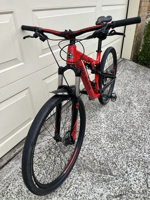 Rocky Mountain Thunderbolt Alloy 10 mountain bike - image 1 of 4