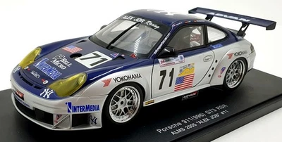 Autoart 1/18 Scale Diecast 80583 - Porsche 911 996 GT3 RSR 2005 Alex Job #71 - Image 1 of 4