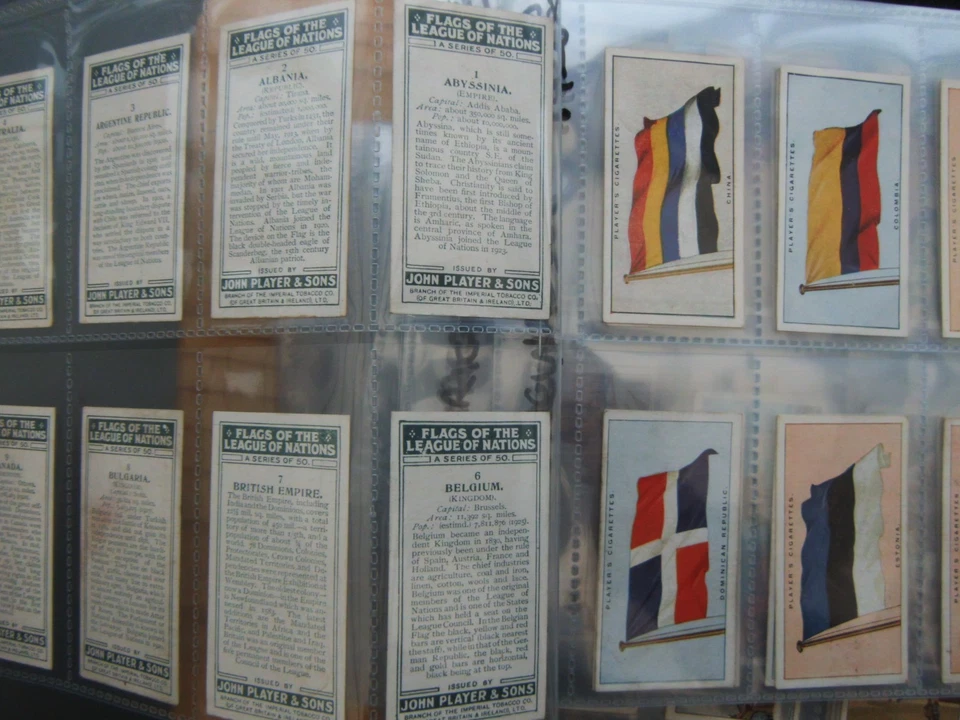 ONE COMPLETE SET CIGARETTE CARDS PLAYERS FLAGS OF THE LEAGUE OF NATIONS - Image 1 of 1