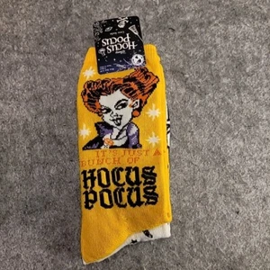 2 Pair Women Halloween Crew Socks It’s All A Bunch Of Hocus Pocus Yellow /White - Picture 1 of 3