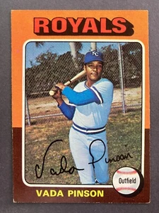 1975 Topps #295 Vada Pinson (Kansas City Royals) - Picture 1 of 2