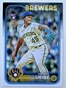 ⭐🦄 2024 Topps Serie 1 #310 Abner Uribe RC – Milwaukee Brewers Rookie Card - Foto 1 di 2