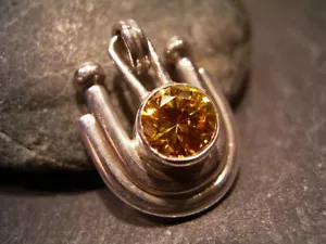 DISEÑO MADURO - ELEGANTE COLGANTE - PLATA 925 MACIZA - Imagen 1 de 1
