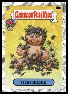 2025 Garbage Pail Kids 40th Anniversary Itchy Richie CRUMPLED #51a - Picture 1 of 2
