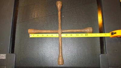 Vintage 4 way Lugnut Spinner Wrench 5/8", 2 x 7/8" and 13/16" - Image 1 of 4