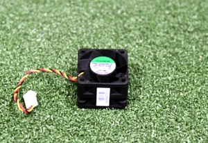 Cisco ACS-2811-FAN-3 2811 Fan 3 field for Cisco 2811 Router - 1YrWty - Picture 1 of 1