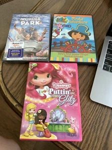 DORA, Strawberry Shortcake, WonderPark-- Kids Movie bundle dvd lot D - Imagen 1 de 3