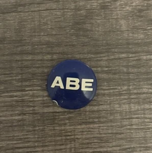 Abe Ribicoff Connecticut (D) US Senator 1962-80 political pin button - Picture 1 of 2