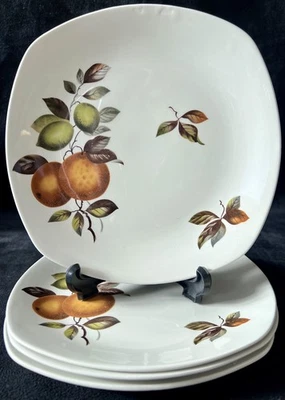 Midwinter Stylecraft “ORANGES & LEMONS” By John Russell 7.4” Side Plates x 4 - Image 1 of 4