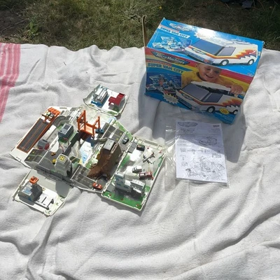 Galoob Micro Machines Hiways & Byways Super Van City Playset With Box and 10 car - Image 1 of 4