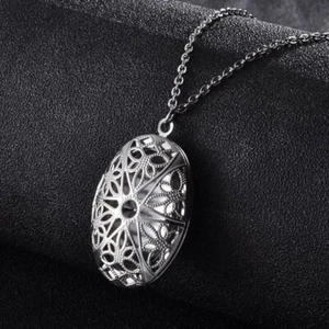 Collier Aromathérapie avec pendentif diffuseur de parfum, argenté. - Imagen 1 de 10