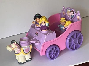 Fisher Price Little People Royal Carriage Horse + Princess Figures - Picture 1 of 4