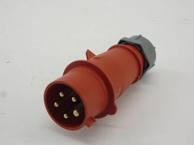 Mennekes Typ 4 Red Power Lock Connector Plug 32A-6h 200-415V 3P+N+IP44 - Image 1 of 4