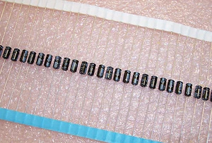 Menge (50) 0,1uf 50V 3,5x6mm AXIALE ELEKTROLYTKONDENSATOREN ECEB1HK0R1A PANASONIC - Bild 1 von 4