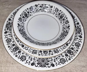 Vintage Rose China Japan #3902 Strathmore Black Lace w/ Gold Trim Service For 8 - Picture 1 of 12