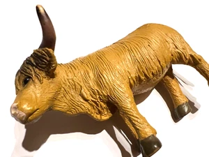 Large plastic animal collectible Texas bull cattle cow large bull model toy - Picture 1 of 9
