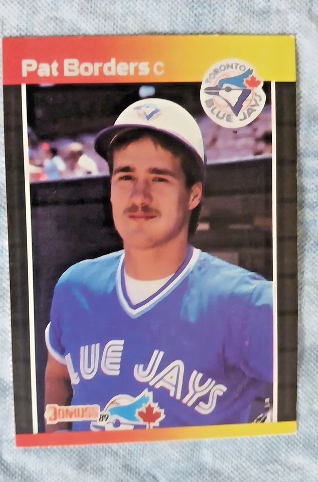 1989 Donruss   #560  Pat Borders   Catcher   Toronto Blue Jays  FREE shipping - Image 1 of 1