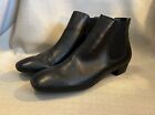 🖤Karl Lagerfeld Ivonne Gored Black Leather Chelsea Style Ankle Boots Size 10.5