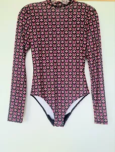 NWT Desigual Nera Cereza Print Mock Neck Bodysuit Size S Black Pink - Picture 1 of 8